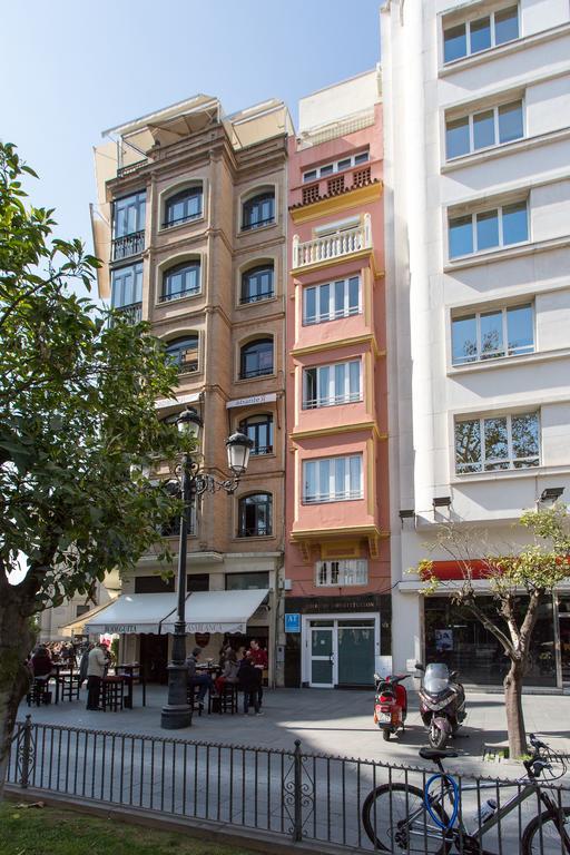 Apartamentos Edificio Constitucion Seville Phòng bức ảnh