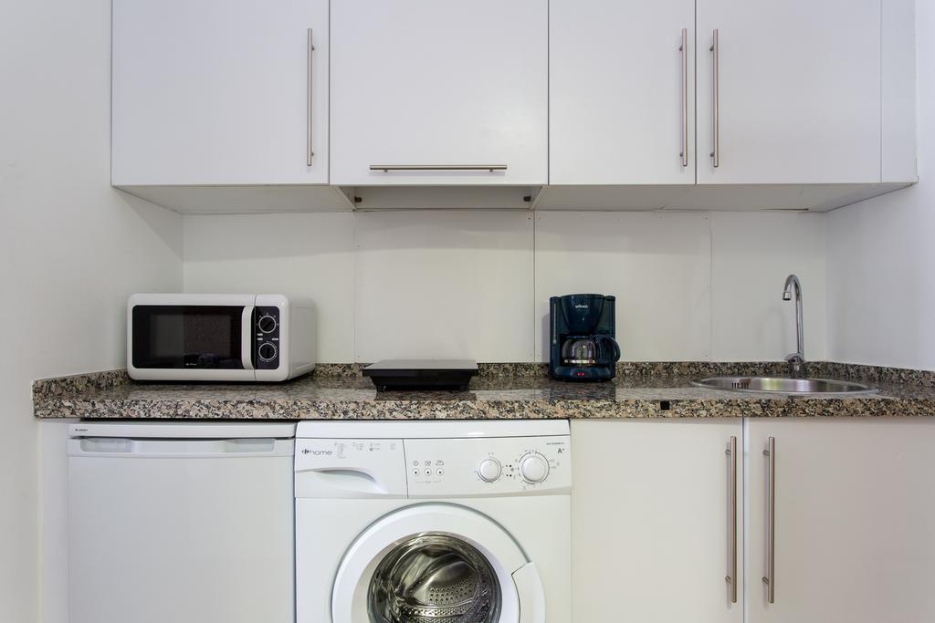 Apartamentos Edificio Constitucion Seville Ngoại thất bức ảnh