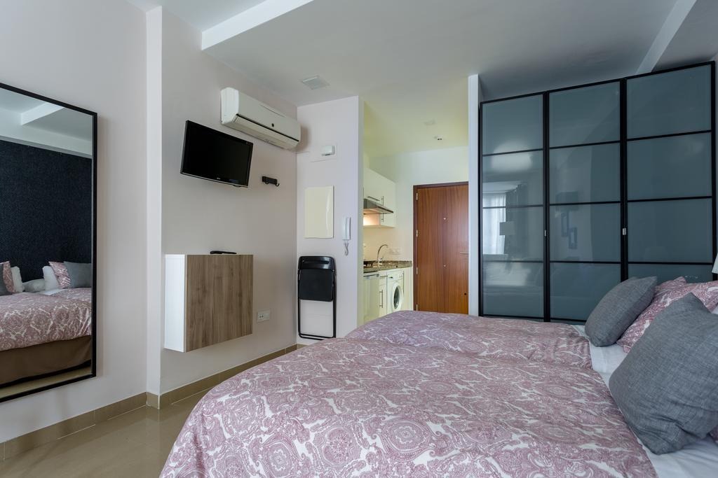 Apartamentos Edificio Constitucion Seville Ngoại thất bức ảnh