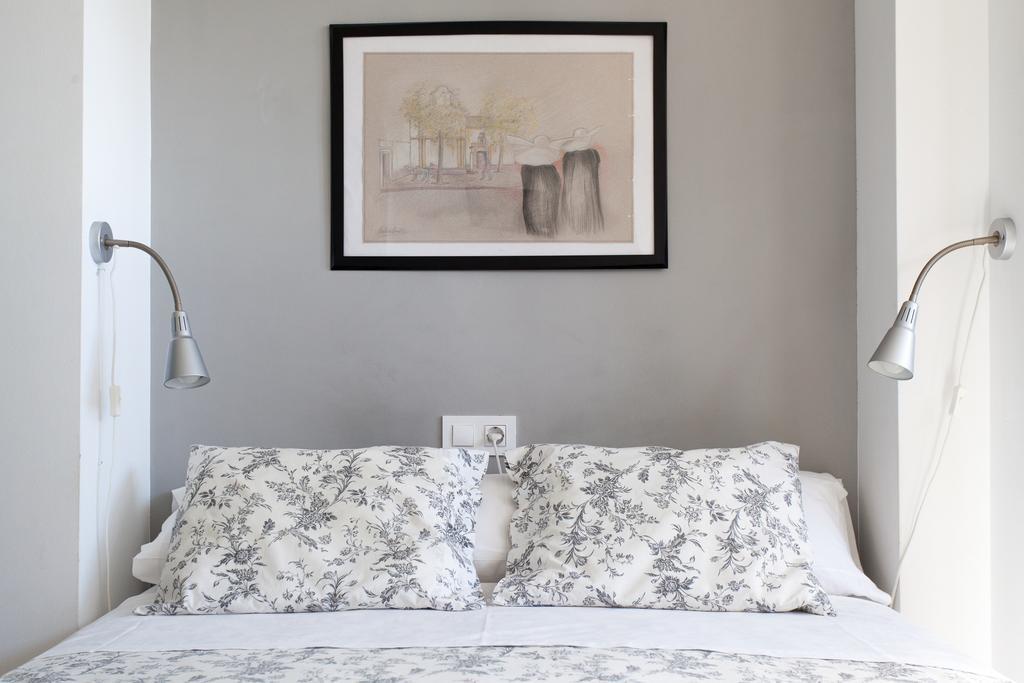 Apartamentos Edificio Constitucion Seville Ngoại thất bức ảnh